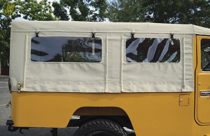 FJ45 soft top