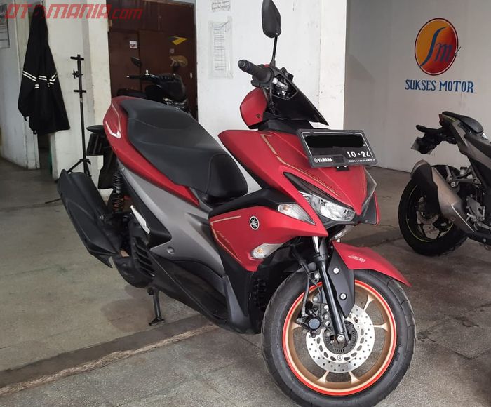 Yamaha Aerox 155 bekas di showroom