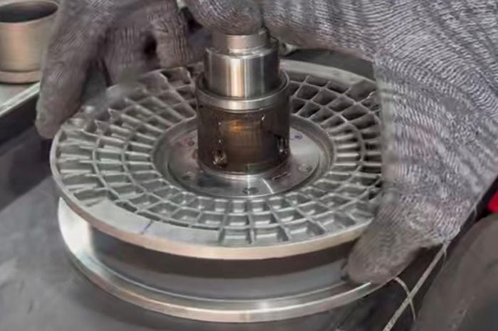 Pulley Honda ADV 350