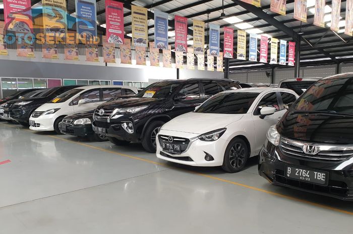 Penjelasan anggapan mobil seken bekas pemakaian wanita.