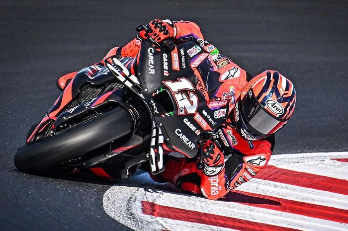 Maverick Vinales Pembalap MotoGP Aprilia Racing 