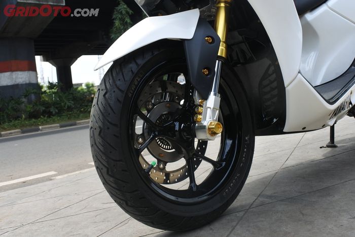 Pelek Aerox di Yamaha Lexi