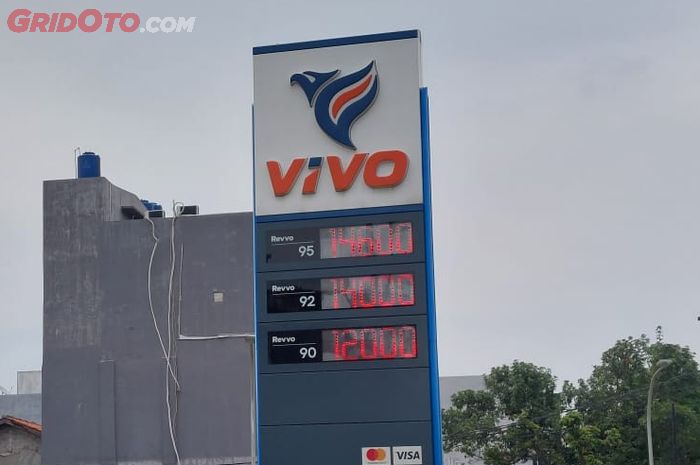 Update harga BBM Vivo terbaru, Revvo 90 jadi Rp 12.000 per liter.