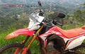 Sudah Tahu Di Mana Posisi Pemasangan Pelat Nomor Honda CRF150L? Ternyata Ada di Sini