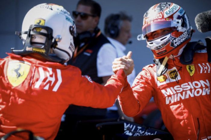 Charles Leclerc (kanan) sebut jika rekan setimnya, Sebastian Vettel (kiri) pantas meraih position di kualifikasi F1 Jepang karena tampil sangat cepat