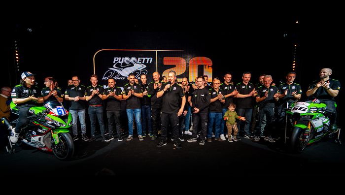 Yim Kawasaki Puccetti Racing memperkenalkan diri untuk WorldSBK 2023 dengan pembalap Tom Sykes di World Superbike dan Can Oncu di kelas WSSP