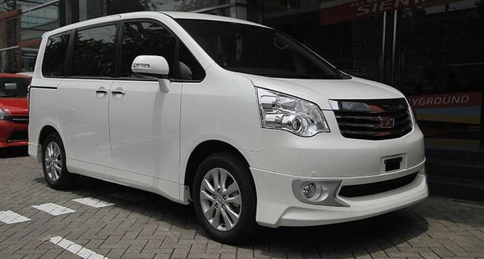 Toyota Nav1 kini sudah discontinue, diganti dengan Voxy