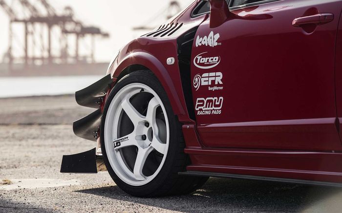 Honda Civic Si pakai pelek palang 5 lansiran Advan GT 