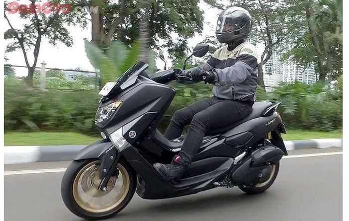 Yamaha NMAX juga dibekali lampu bego