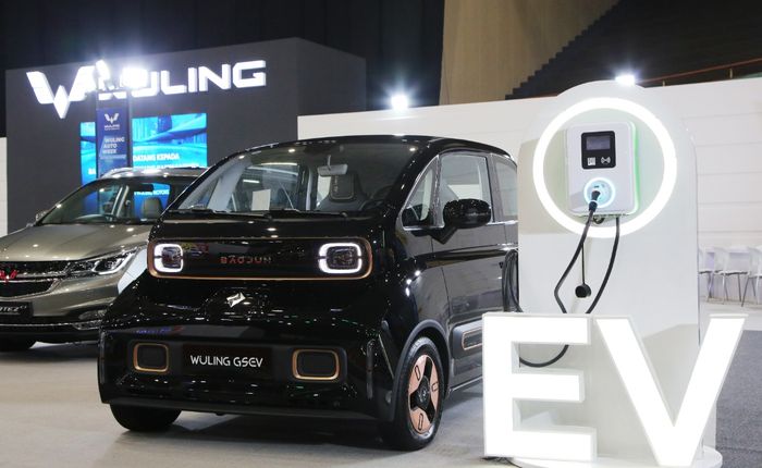 Wuling Global Small Electric Vehicle (GSEV) di Jakarta Auto Week 2022