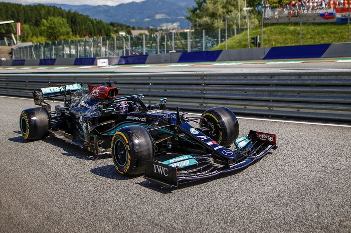 Lewis Hamilton perpanjang kontrak di Mercedes