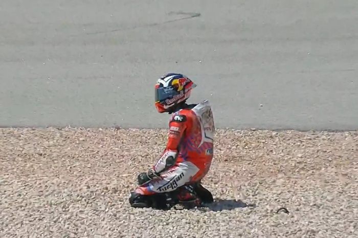 Johann Zarco crash di MotoGP Portugal 2021 ketika 6 lap jelang finish