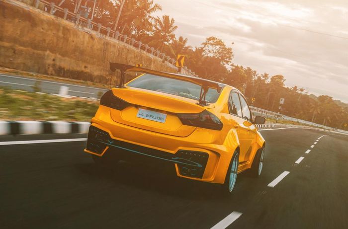 bumper belakang custom lengkap dengan empat lubang knalpot