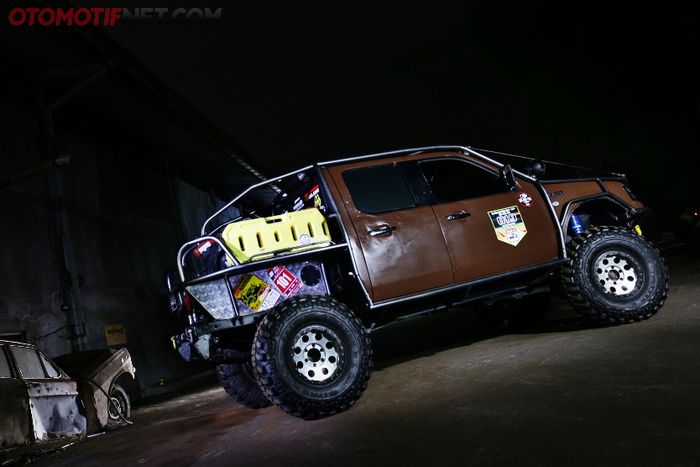 Modifikasi Ford Ranger Bobtail, bagian bak dibuang agar departure angle lebih bagus