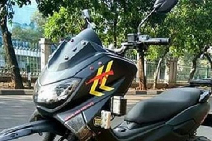 Yamaha NMAX bergaya trail