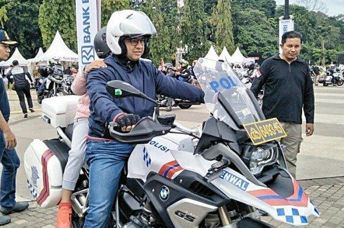 Gubernur DKI Jakarta Anies Baswedan di Touring Lintas Milenial Road Safety Festival 2019