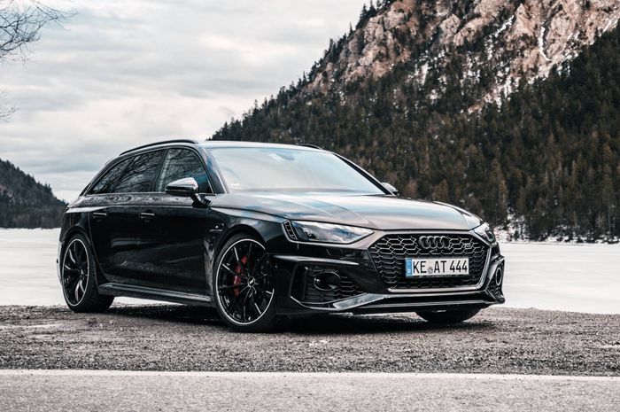 Audi RS4 Avant hasil garapan ABT Sportsline 