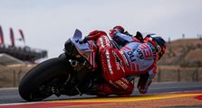 Pecco Bagnaia Tabrakan, Marc Marquez Menang MotoGP Aragon 2024