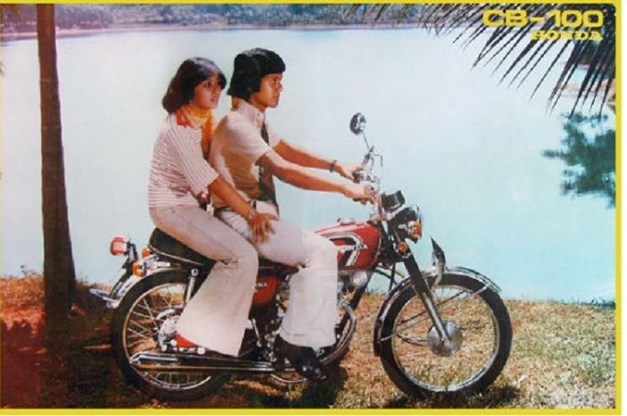 Iklan Honda CB 100 pertama kali 