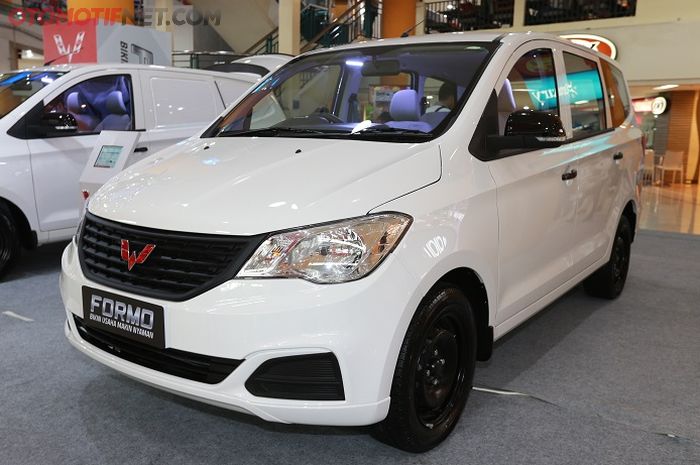Kisaran harga Wuling Formo S 8 Seater tahun 2026.