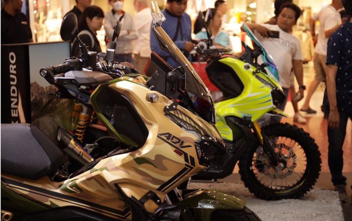 Beberapa modifikasi ADV150 yang ditampilkan saat perilisan resminya di Thailand