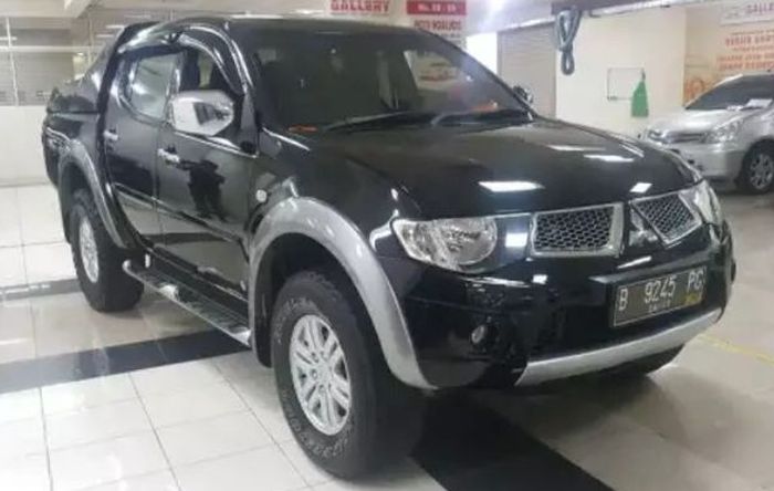 Ilustrasi Mitsubishi Strada Triton