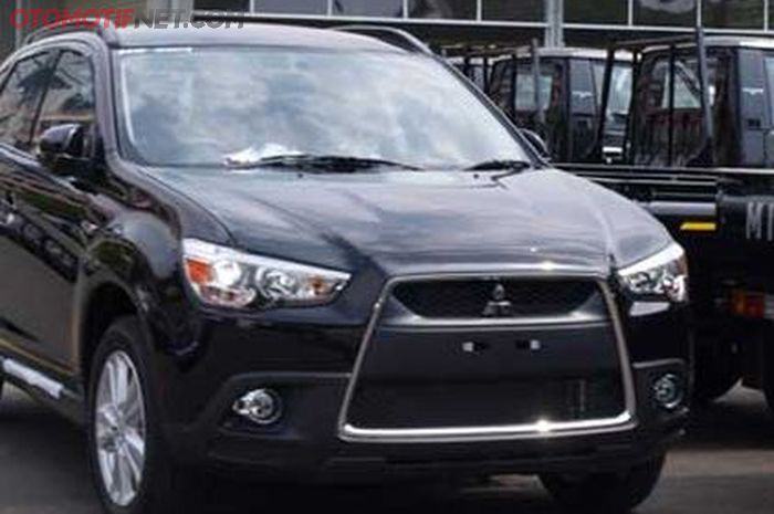 Mitsubishi Outlander Sport di Jakarta 2012