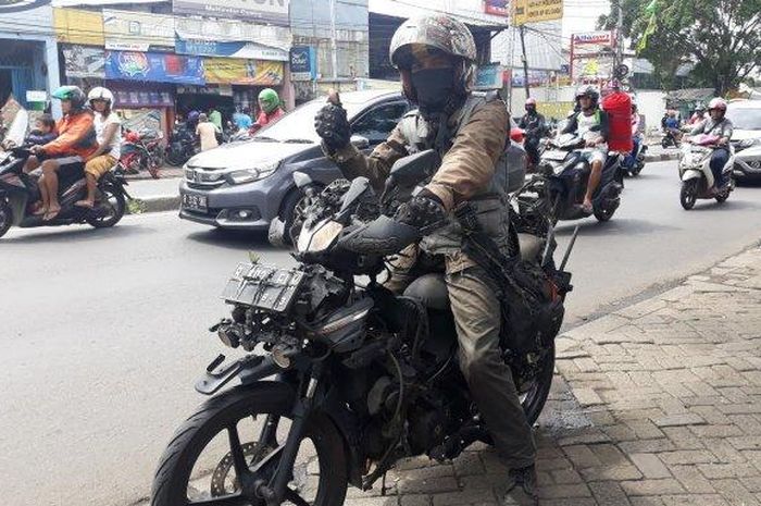 Honda Supra X125 tampil nyentrik, biar kayak film Transformer