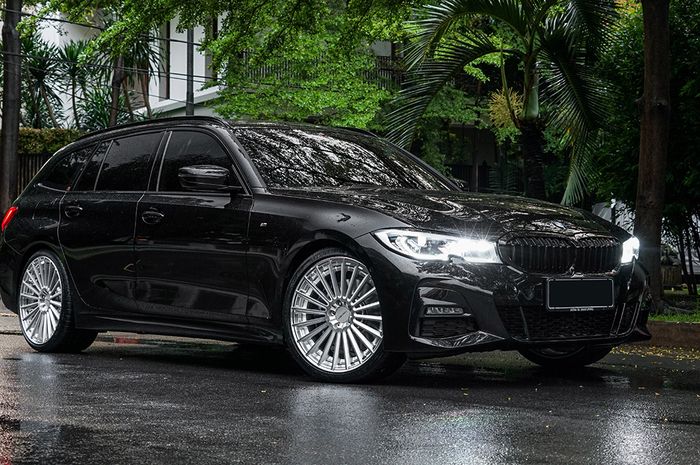 BMW 320i Touring M Sport pakai pelek Facewheel 