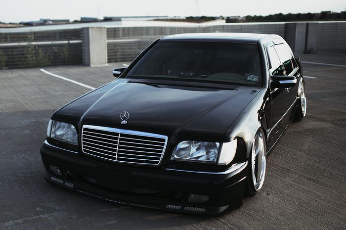 Ubahan juga merambah ke area kabin Mercedes-Benz S500