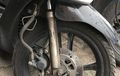 Buruan Periksa, Ini Tanda-tanda Sokbreker Motor Depan Bocor
