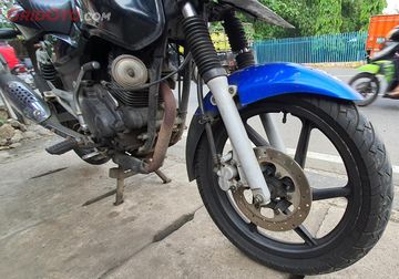Bajaj pulsar 180 online ug3