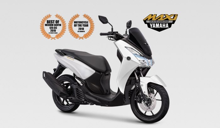 Keberadaan emblemnya juga jadi makin mencolok