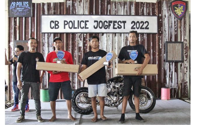 Pemenang kontes motor CB Police Jogfest 2022