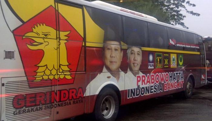 bus kampanye Pemilu 2014 pasangan Prabowo dan Hatta Rajasa