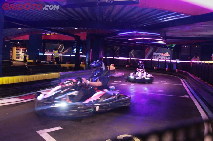 Playtopia Sports suguhkan pengalaman balapan Gokart di Sirkuit Indoor Multi-Level Pertama di Indonesia, cocok buat ngabuburit