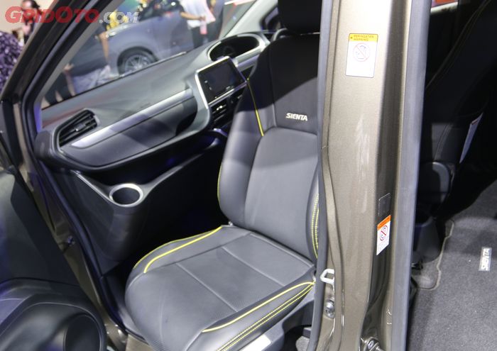 Jok bisa menghadap ke luar