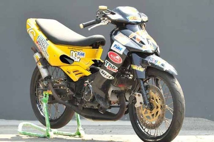 Suzuki RG Sport Di Tangan