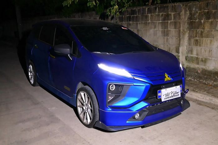 Modifikasi Mitsubishi Xpander mentereng berbaju biru dan penuh warna