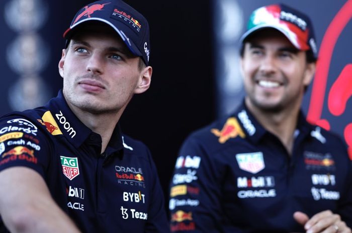 Juara F1 Amerika 2022 Max Verstappen belum tentu mau membantu Sergio Perez untuk menang di F1 Meksiko