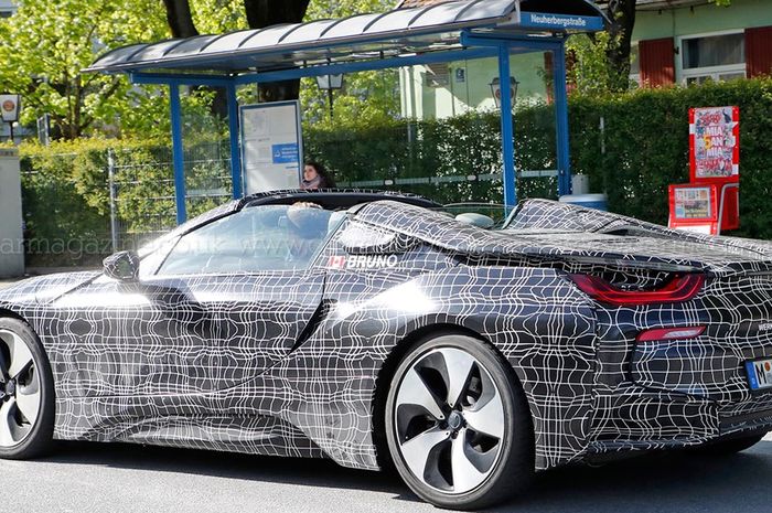 BMW i8 Spyder