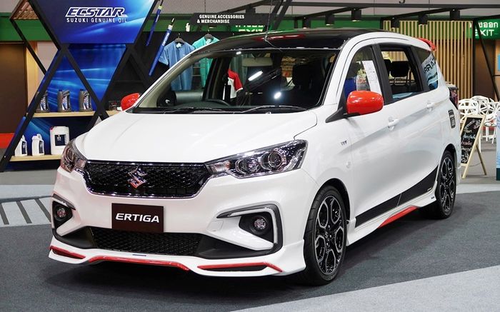 Tongkrongan Suzuki Ertiga GL tambah menarik ditopang pelek Swift Sport