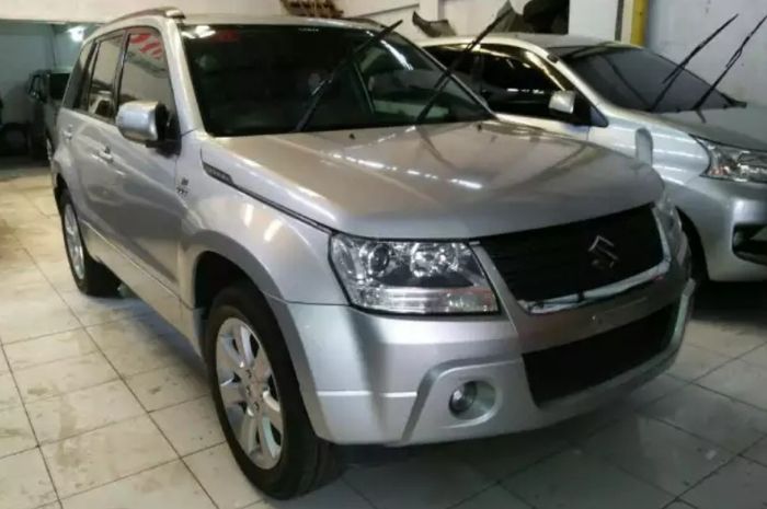 Spesifikasi dan kisaran harga Suzuki Grand Vitara 2.0 tahun 2008 seken.