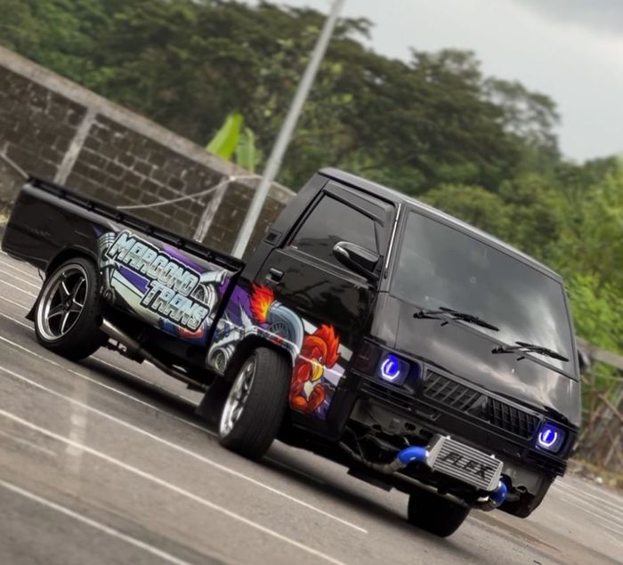 Modifikasi Mitsubishi L300 samlong