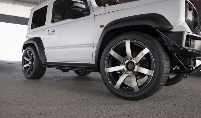 Modifikasi Suzuki Jimny JB74 ditopang pelek Verz AW ukuran 16 inci