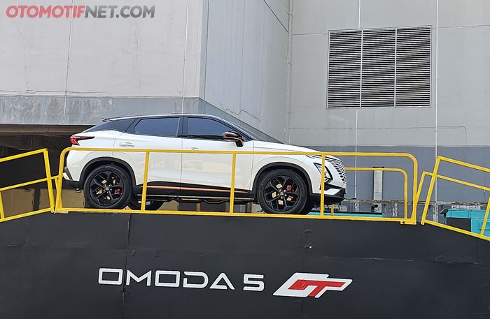 Test Drive Chery Omoda 5 GT AWD