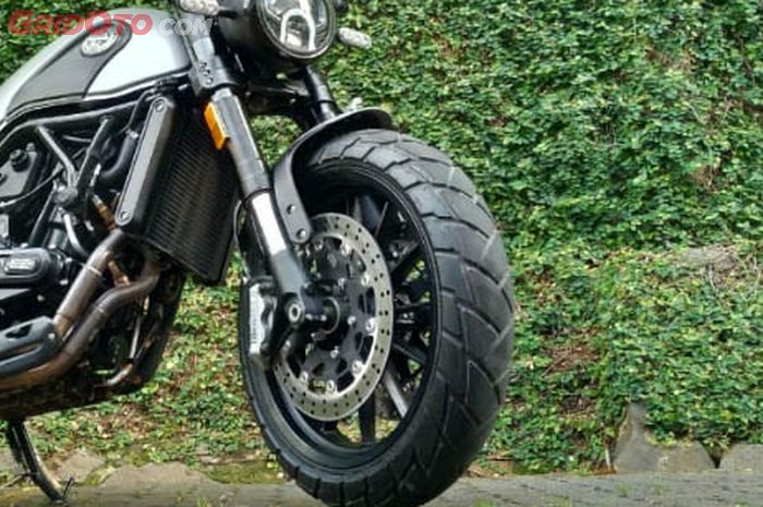 Zeneos Turino sudah menggunakan teknologi dual compound 