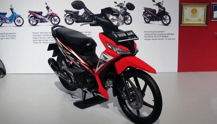  Supra X 125 CW PGM-FI 2014.