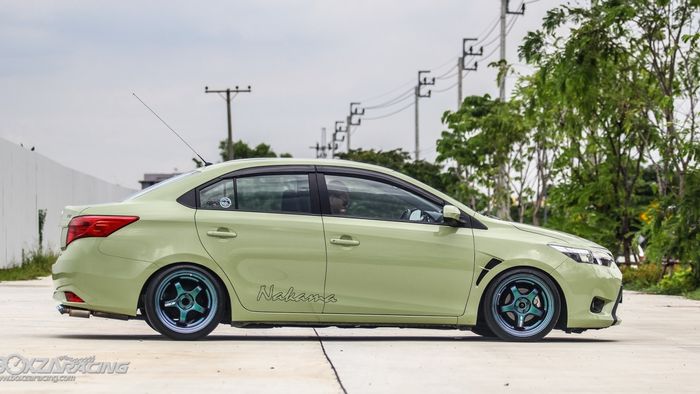 Set up kaki-kaki Toyota Vios juga dibuat lebih merunduk
