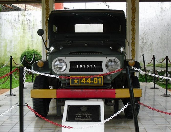 Toyota Land Cruiser Milik Soeharto